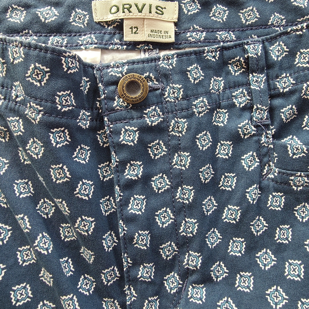 Orvis Blue Patterned Ankle Pants